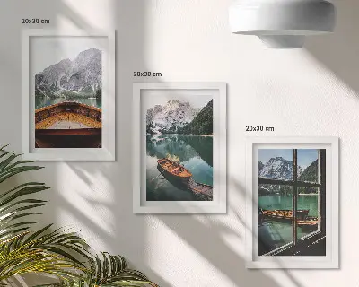 Lot de 3 tableaux représentant une vue d'un lac de montagne avec des bateaux et une fenêtre en arrière-plan
