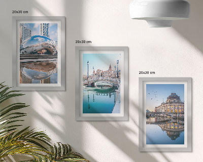 Lot de 3 tableaux L'architecture urbaine se reflète dans l'eau
