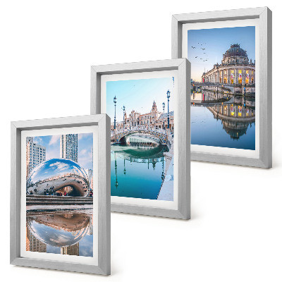 Lot de 3 tableaux L'architecture urbaine se reflète dans l'eau