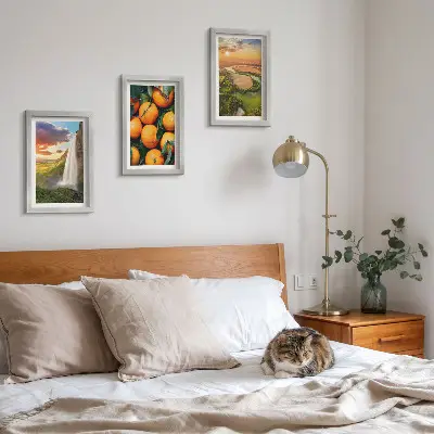 Mur de cadres cascade, montagne, orangers et paysage italien au coucher du soleil