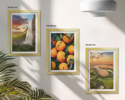 Mur de cadres cascade, montagne, orangers et paysage italien au coucher du soleil