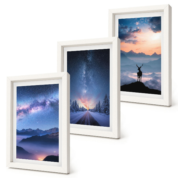 Mur de cadres Ciel nocturne, montagnes, paysages dans le brouillard et cerfs