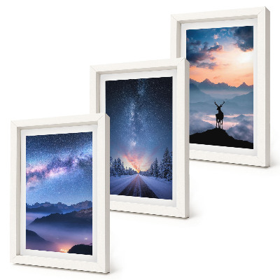 Mur de cadres Ciel nocturne, montagnes, paysages dans le brouillard et cerfs