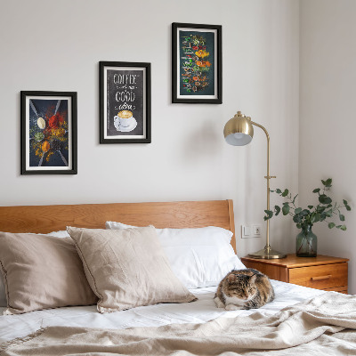 Mur de cadres Café aux épices avec une tasse de motifs d'herbes aromatiques
