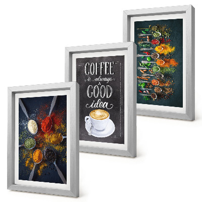 Mur de cadres Café aux épices avec une tasse de motifs d'herbes aromatiques