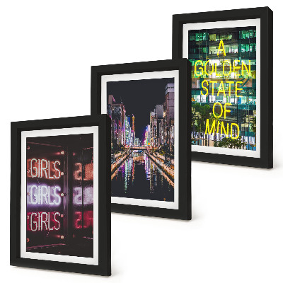 Lot de 3 tableaux Enseignes lumineuses de la ville la nuit, avec vue sur la rivière