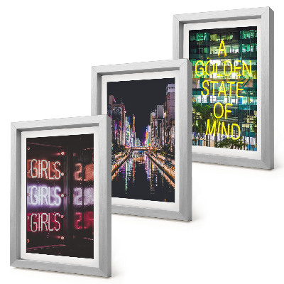 Lot de 3 tableaux Enseignes lumineuses de la ville la nuit, avec vue sur la rivière