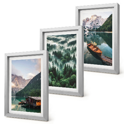 Ensemble de 3 tableaux Paysages de montagne avec un lac, un bateau et une forêt dans le brouillard