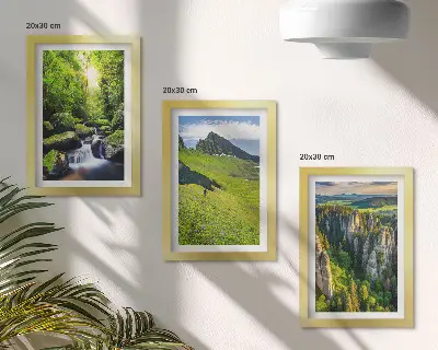 Lot de 3 tableaux représentant des paysages de montagne verdoyants avec une cascade et une forêt