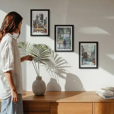 Lot de 3 tableaux villes modernes en couleurs avec silhouette en arrière-plan