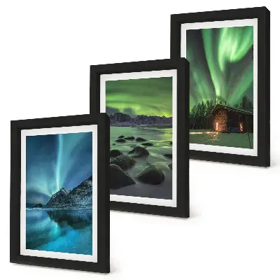 Mur de cadres paysages d'hiver avec aurores boréales au-dessus des montagnes