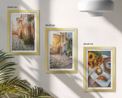 Ensemble de 3 tableaux Des rues charmantes avec du café et des tournesols