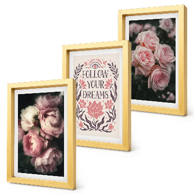 Ensemble de 3 tableaux Des roses anciennes avec une inscription sur les rêves