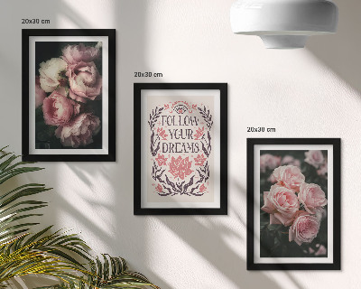 Ensemble de 3 tableaux Des roses anciennes avec une inscription sur les rêves