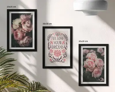 Ensemble de 3 tableaux représentant des roses anciennes avec une inscription sur les rêves