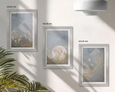 Ensemble de 3 tableaux représentant des oiseaux en vol sur fond de ciel et de lune