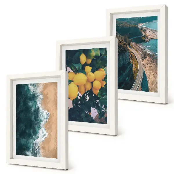Mur de cadres avec des motifs de plage, citrons, paysages montagneux et route côtière