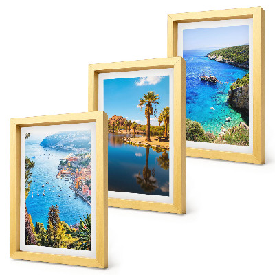 Mur de cadres Vue sur la mer avec des palmiers et de l'eau bleue