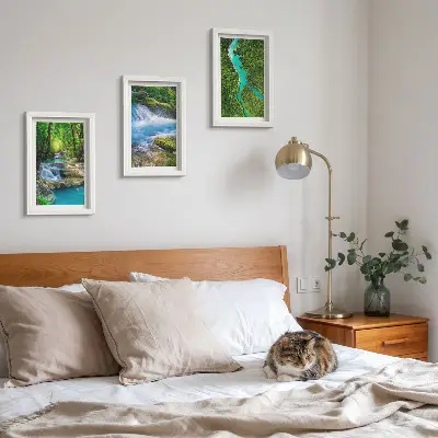 Lot de 3 tableaux représentant des forêts verdoyantes et des rivières aux eaux cristallines