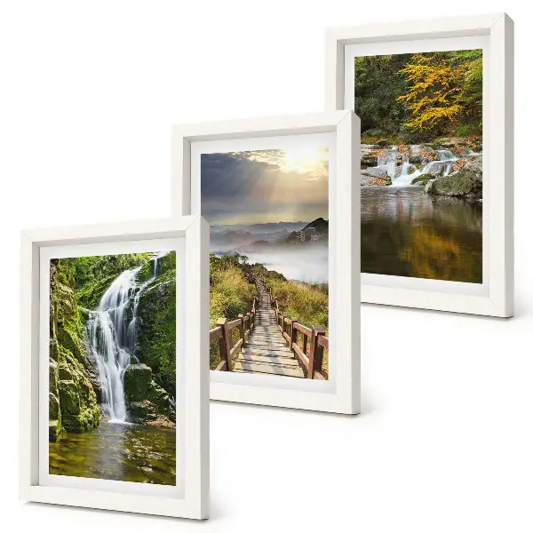 Mur de cadres représentant des cascades, des montagnes, des chemins de nuages et des paysages d'automne
