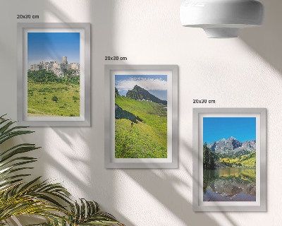 Lot de 3 tableaux Collines verdoyantes avec un château et des paysages montagneux