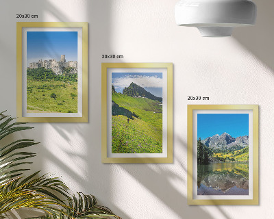 Lot de 3 tableaux Collines verdoyantes avec un château et des paysages montagneux