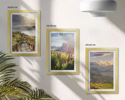 Ensemble de 3 tableaux représentant des paysages de montagne avec des fleurs, un ciel et un chemin