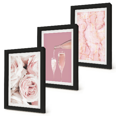 Mur de cadres Roses champagne et fond en marbre pastel