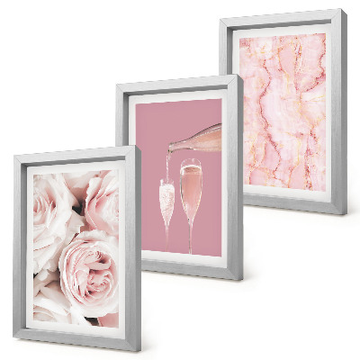 Mur de cadres Roses champagne et fond en marbre pastel