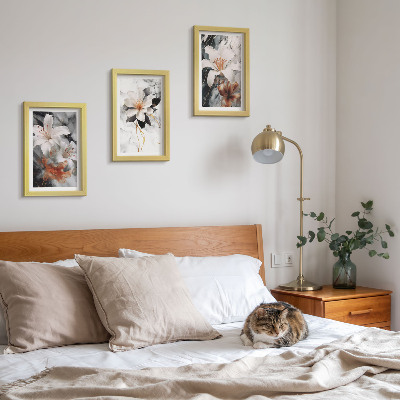 Ensemble de 3 tableaux Fleurs sur fond de marbre dans des tons de blanc et de noir