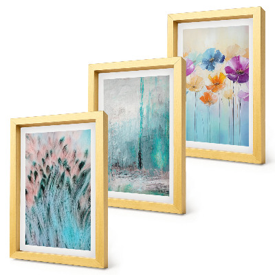 Lot de 3 tableaux Des fleurs sur un fond de couleurs pastel et de motifs délicats