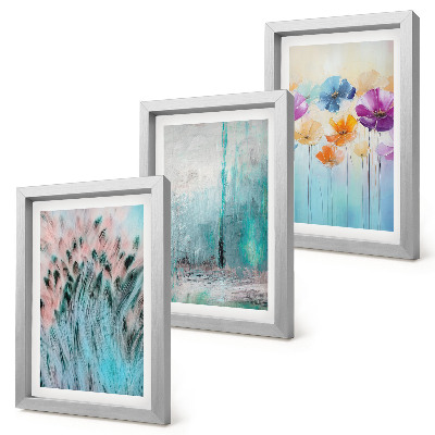 Lot de 3 tableaux Des fleurs sur un fond de couleurs pastel et de motifs délicats