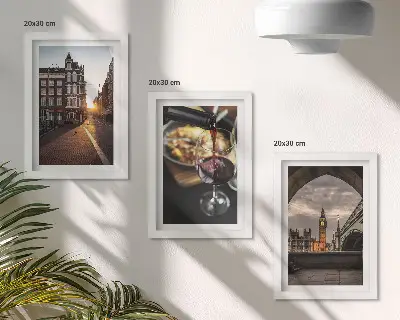 Ensemble de 3 tableaux représentant des photos d'une ville, de la nourriture et une vue de Londres