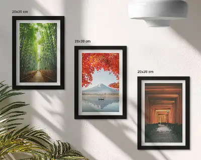 Ensemble de 3 tableaux représentant une forêt de bambous, le mont Fuji et un sentier torii dans les paysages du Japon