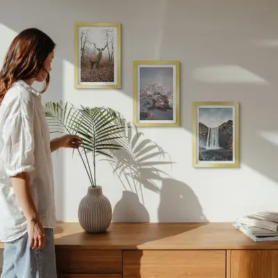 Lot de 3 tableaux représentant des paysages naturels sauvages avec des montagnes, des cerfs et des cascades