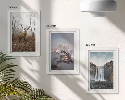 Lot de 3 tableaux représentant des paysages naturels sauvages avec des montagnes, des cerfs et des cascades
