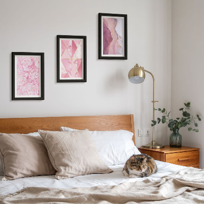 Mur de cadres Motifs géométriques de pivoines roses