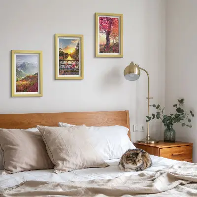 Ensemble de 3 tableaux représentant des paysages de montagne avec un vélo et un arbre d'automne