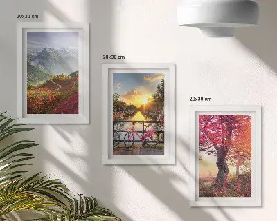 Ensemble de 3 tableaux représentant des paysages de montagne avec un vélo et un arbre d'automne