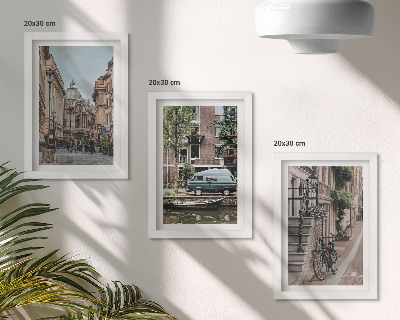 Ensemble de 3 tableaux Vue paisible des bâtiments de la ville