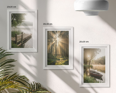 Lot de 3 tableaux Un lac calme, une forêt et un bateau dans le brouillard matinal