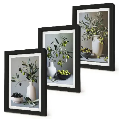 Lot de 3 tableaux représentant des olives dans des vases sur un fond de couleurs douces