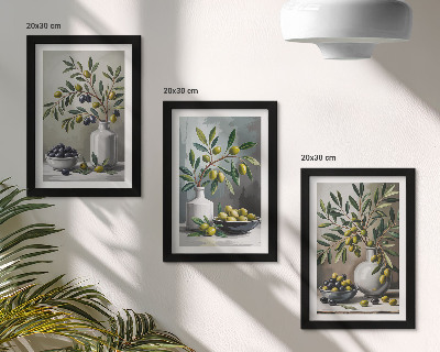 Mur de cadres Olives dans des plats en céramique sur fond gris