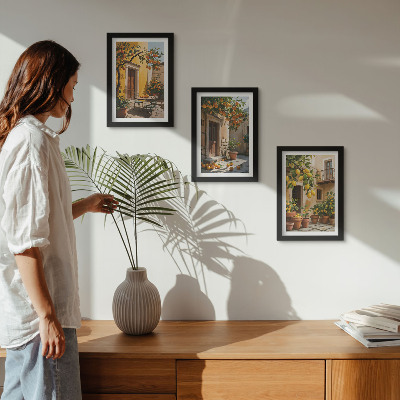 Ensemble de 3 tableaux Agrumes dans une cour ensoleillée avec des plantes
