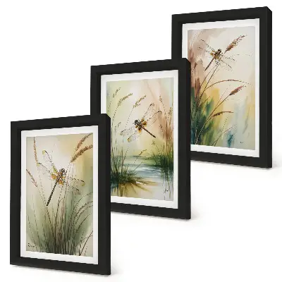 Lot de 3 tableaux représentant des libellules parmi l'herbe au bord de l'eau dans un style pictural
