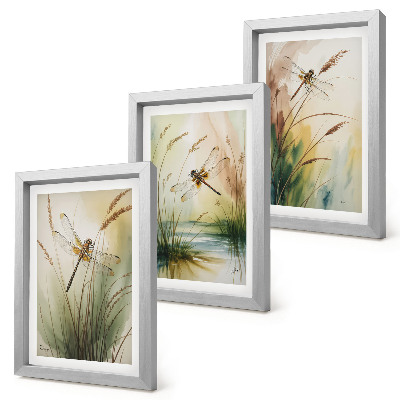 Lot de 3 tableaux Libellules parmi l'herbe au bord de l'eau dans un style pictural