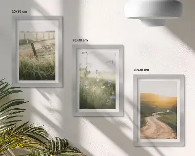 Ensemble de 3 tableaux paysage représentant une prairie avec une route et un coucher de soleil