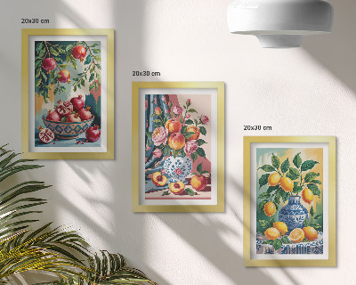 Mur de cadres Fleurs et fruits peints dans des vases