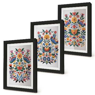 Lot de 3 tableaux Motifs floraux aux couleurs intenses sur fond blanc