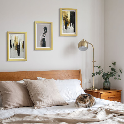 Ensemble de 3 tableaux Motifs de peinture abstraite et deux mains